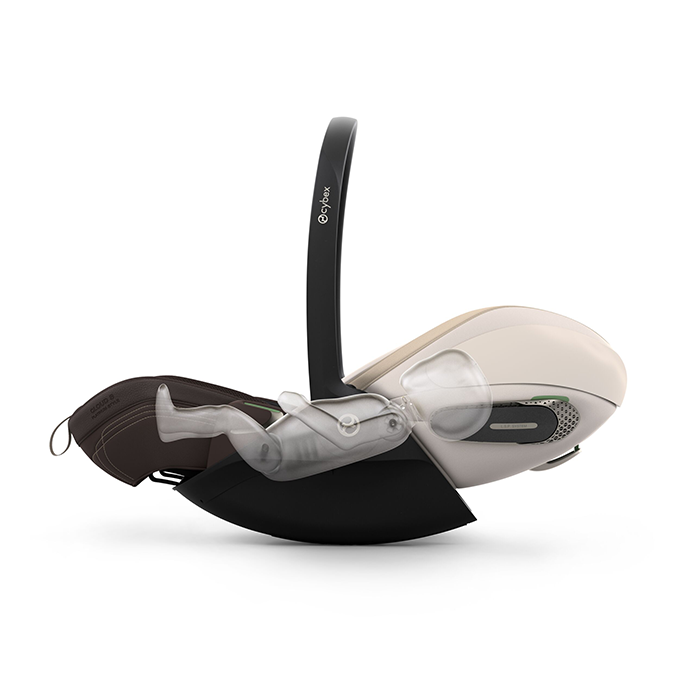 CYB_26_EU_y090_CloudS_AMBR_Style_Recline_Dummy_print_medium.webp