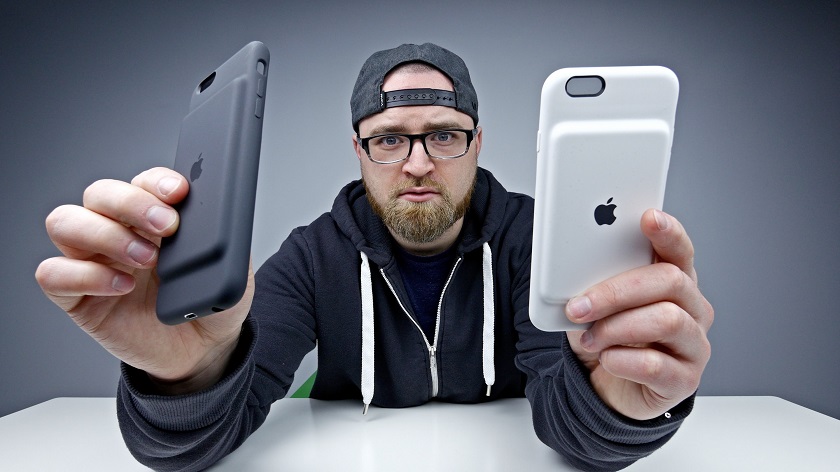 Оригинальный чехол со встроенным аккумулятором Apple Smart Battery Case для iPhone 7.