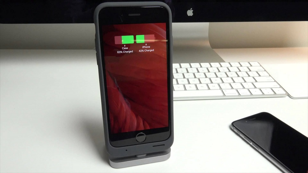 Оригинальный чехол со встроенным аккумулятором Apple Smart Battery Case для iPhone 7.