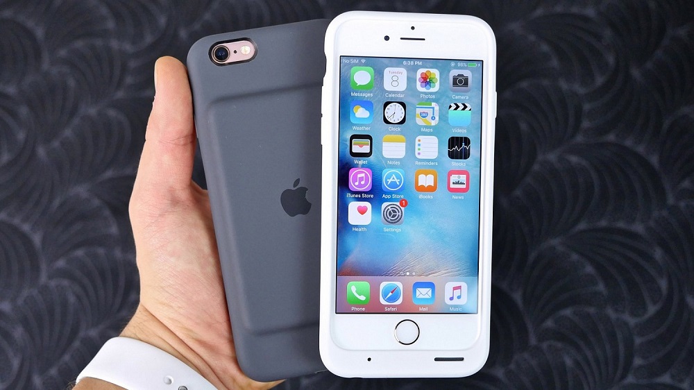 Оригинальный чехол со встроенным аккумулятором Apple Smart Battery Case для iPhone 7.