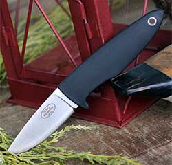 Нож c фиксированным клинком FALLKNIVEN WM1