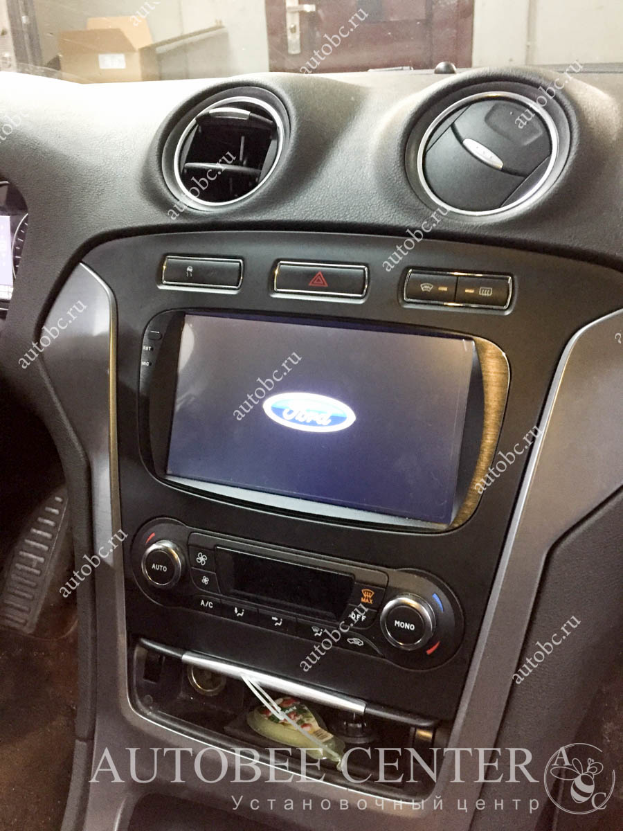 Ford Mondeo (мультимедия и камера)