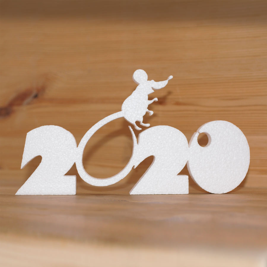Надпись 2020 с мышью