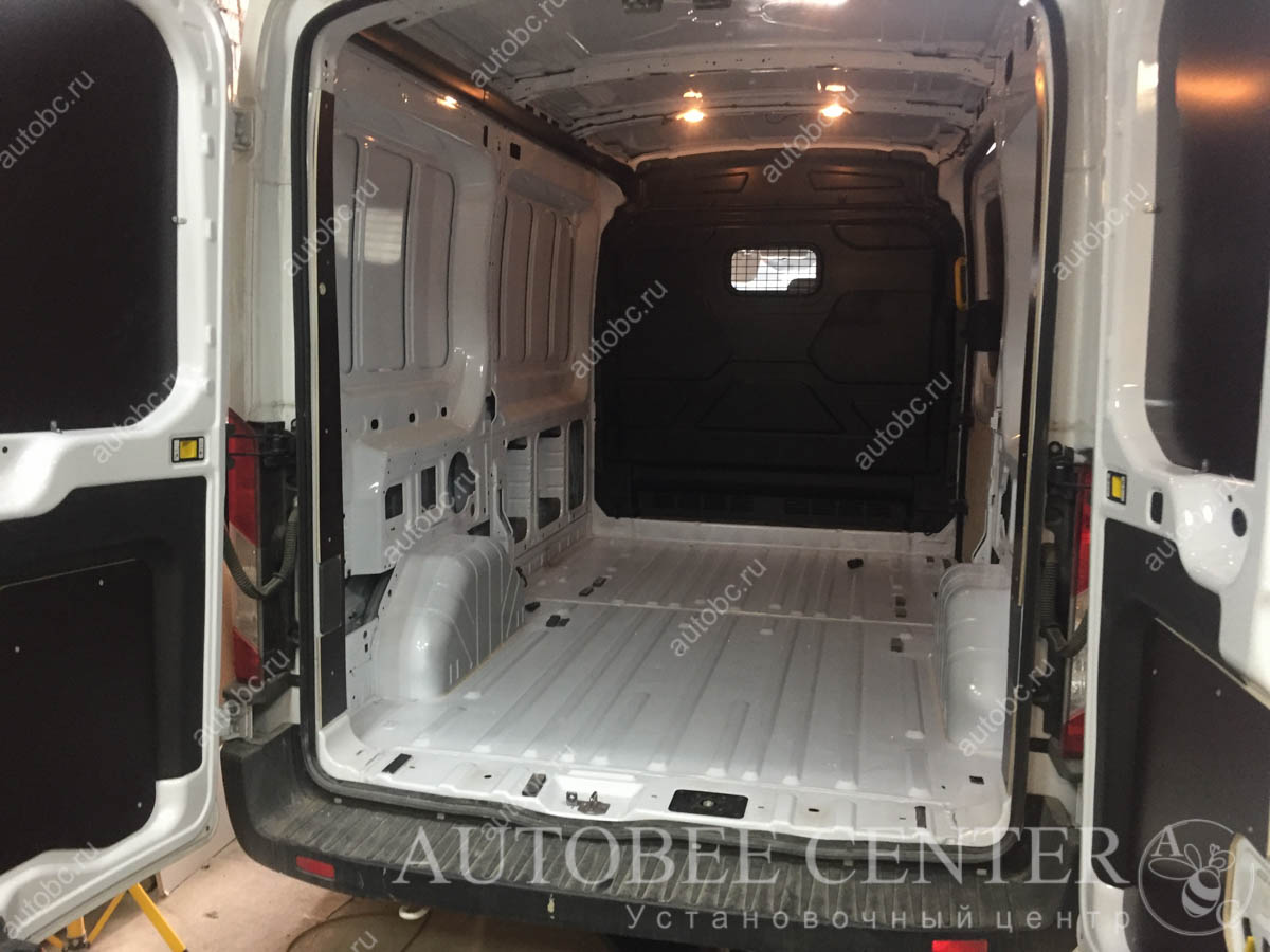 Ford Tranzit L2H2 (полная обшивка кузова)