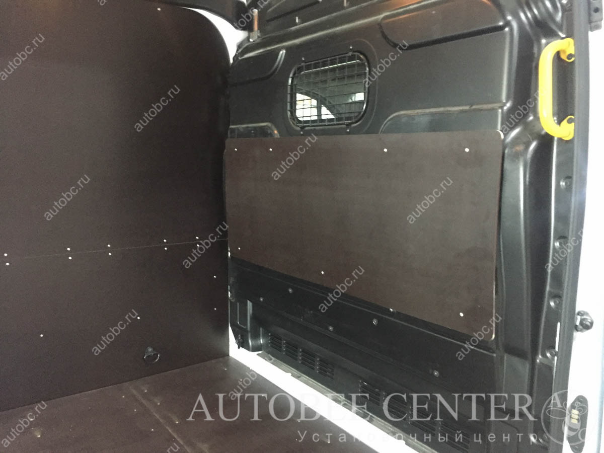 Ford Tranzit L2H2 (полная обшивка кузова)