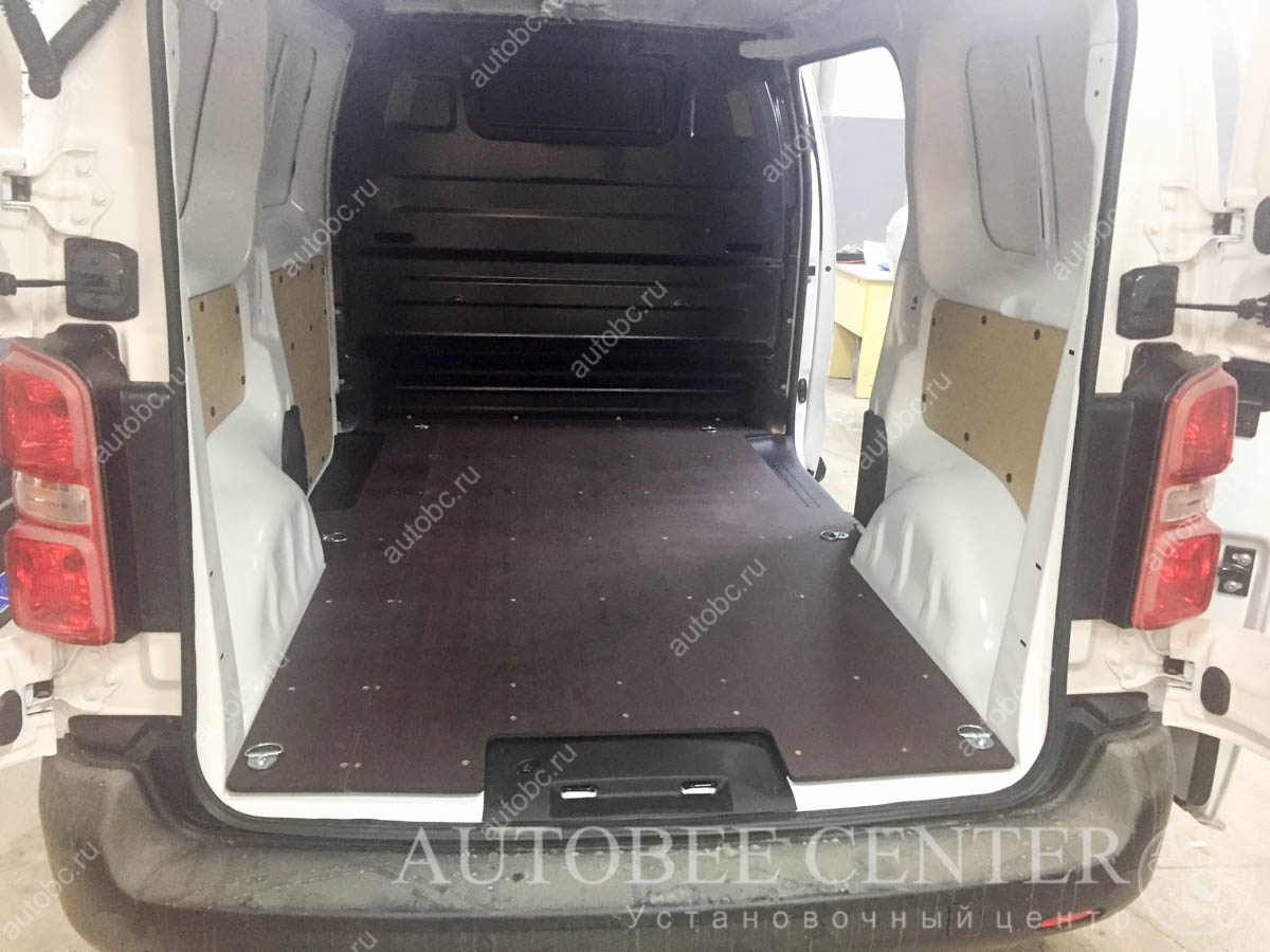 Opel Vivaro (изготовление и установка пола из  фанеры)