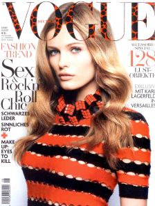 Черная сумка и клатч Emma Brown в Vogue