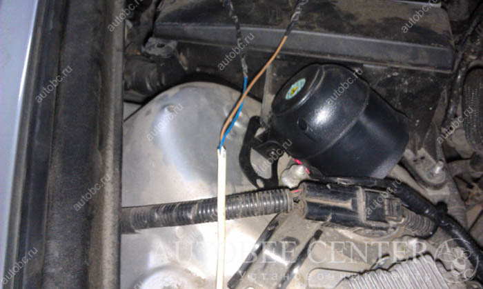 install-alarmsystem_lexus_is250_6.jpg