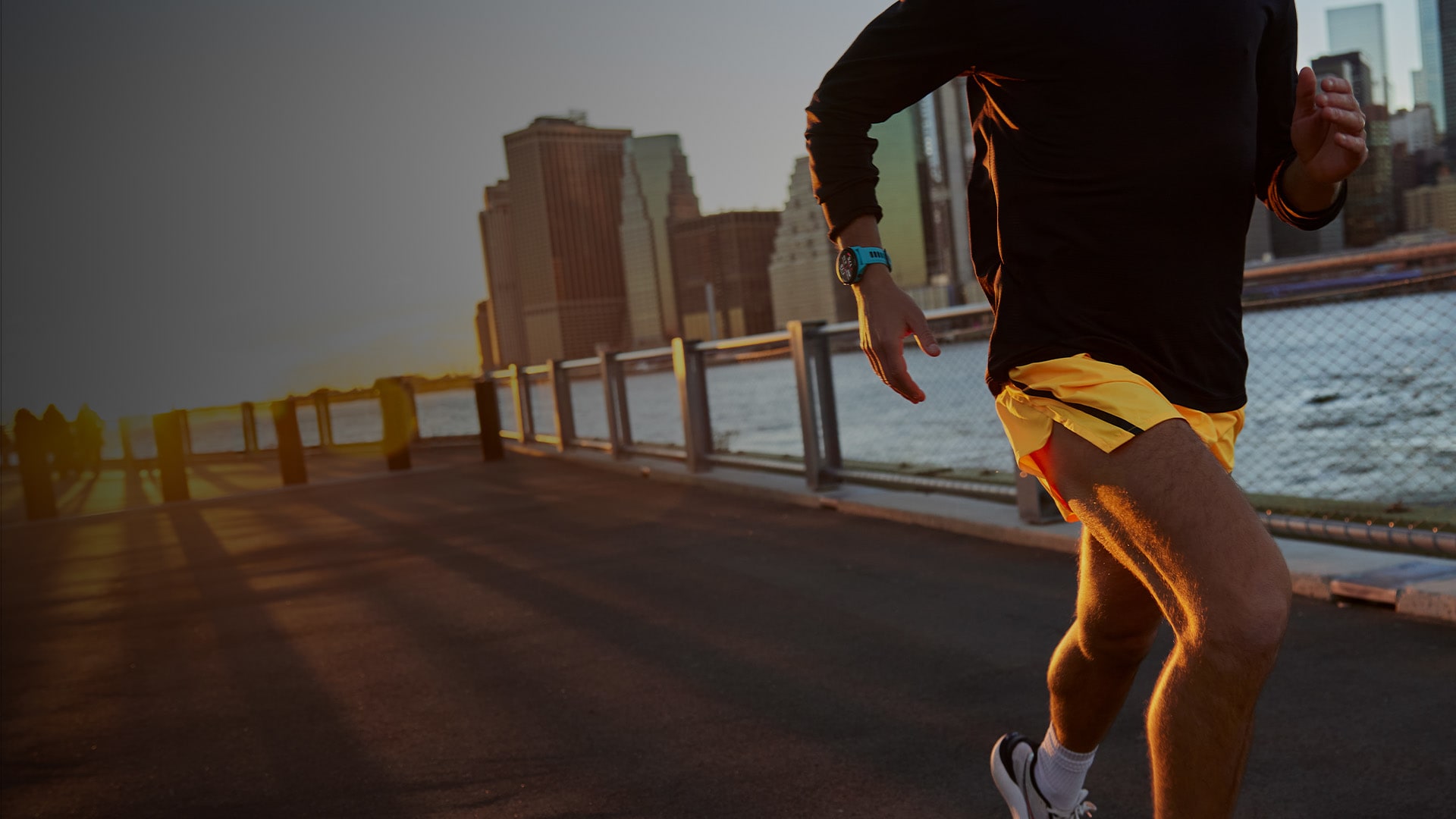 Garmin Forerunner 265 Whitestone/Tidal Blue с AMOLED-дисплеем