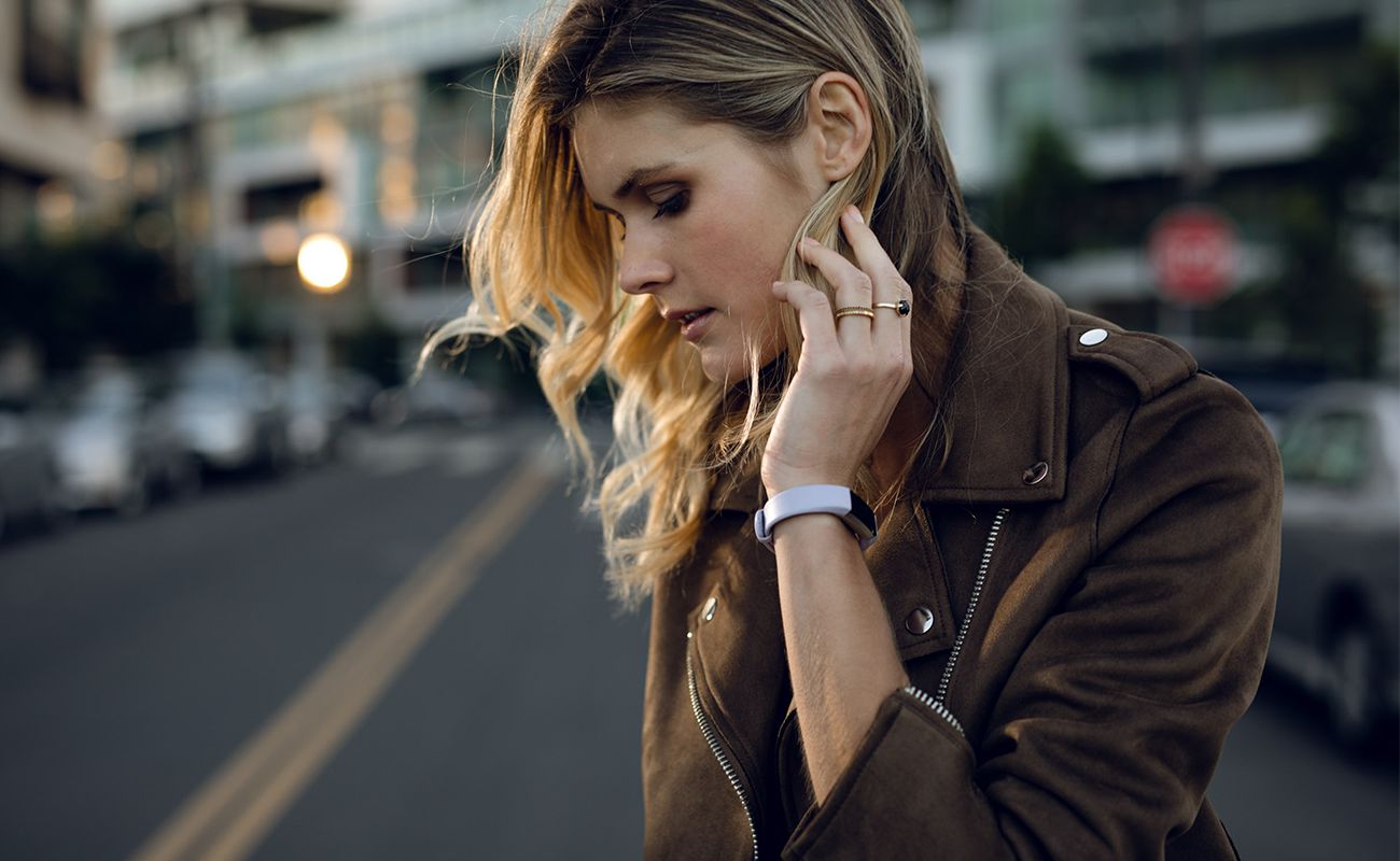 Fitbit Alta HR™