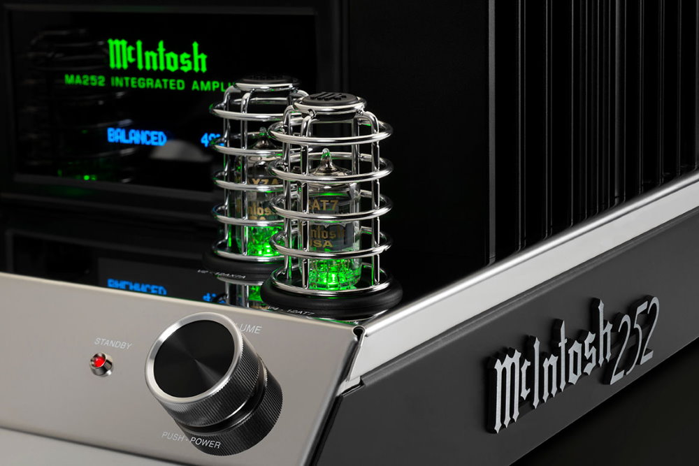 Интегральный усилитель McIntosh MA252