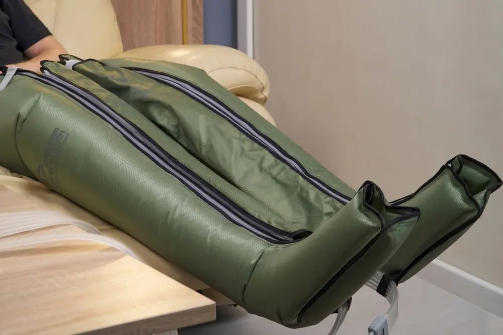 Массажные манжеты для ног WelbuTech Seven Liner HiZAM-220