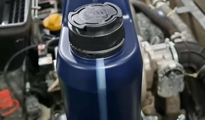 Крышка Optimel Liqui Moly 5w40 как защита от подделок