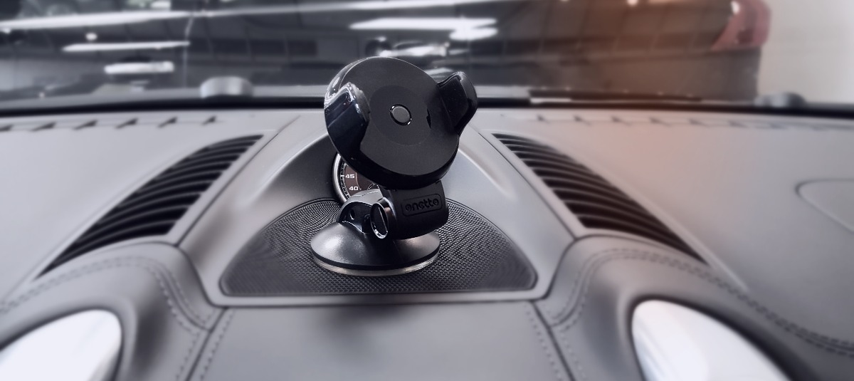 Onetto Easy Flex III Mount - Автомобильный держатель премиум-класса на присоске.