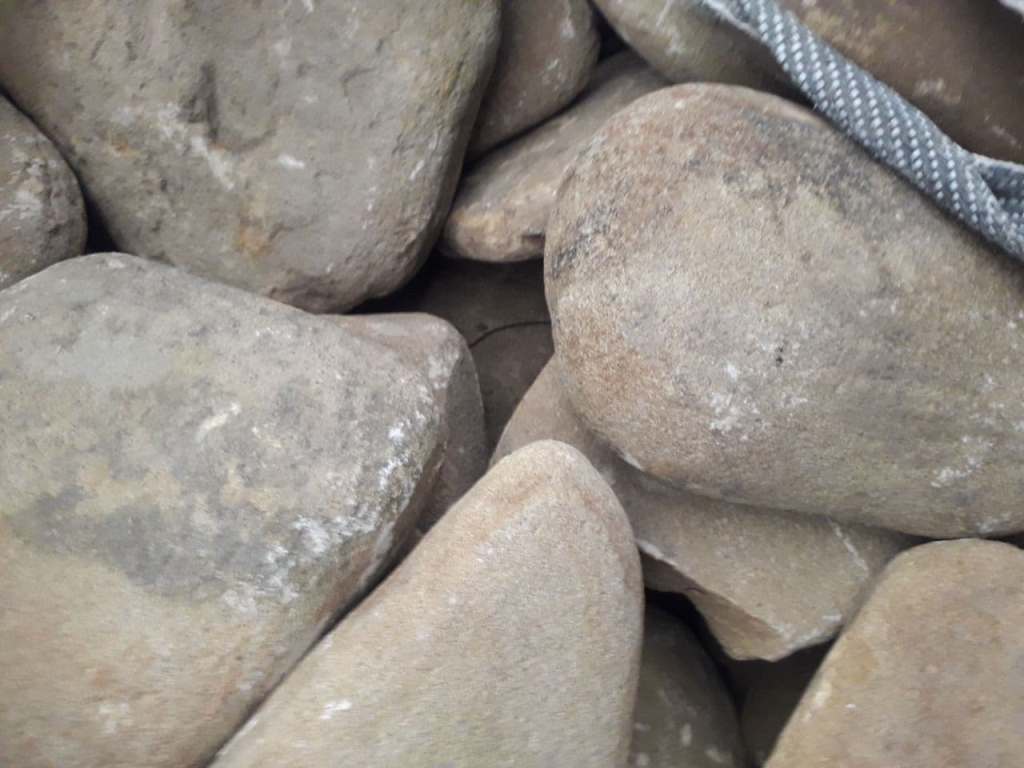 Речной камень