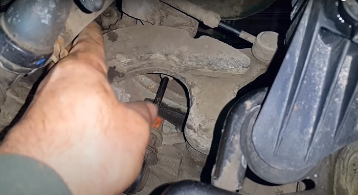 Тросик и ход кулисы