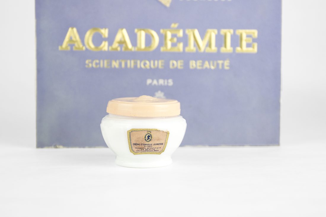 Крем Crème Éternelle Jeunesse Academie в оригинальной упаковке