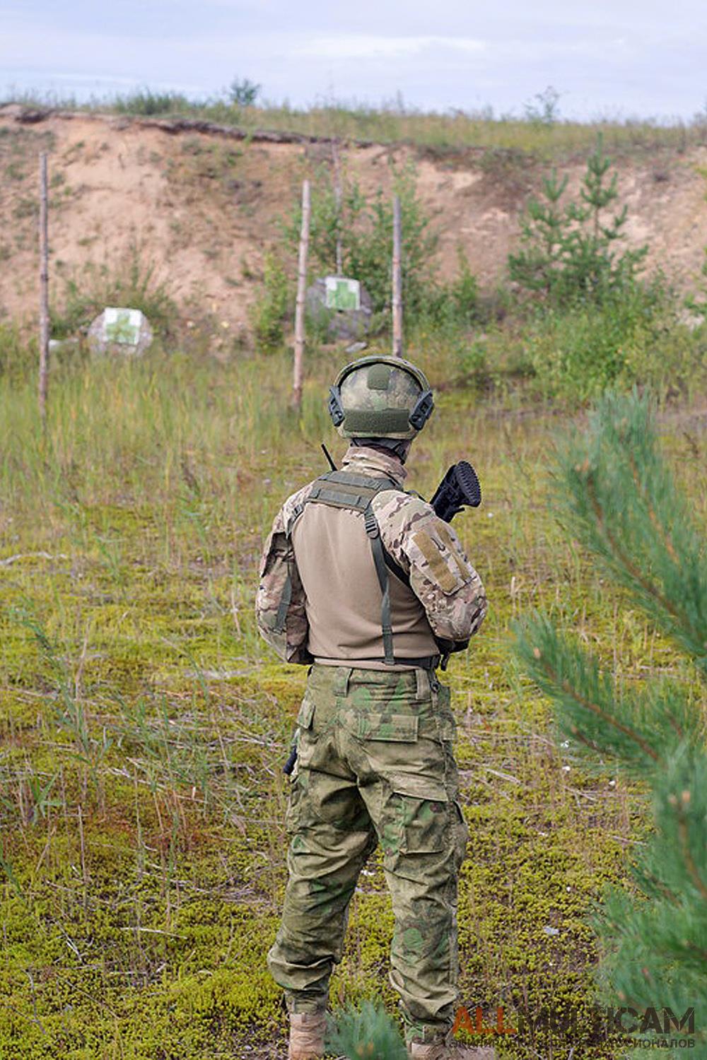 Шлем Спартанец 3
