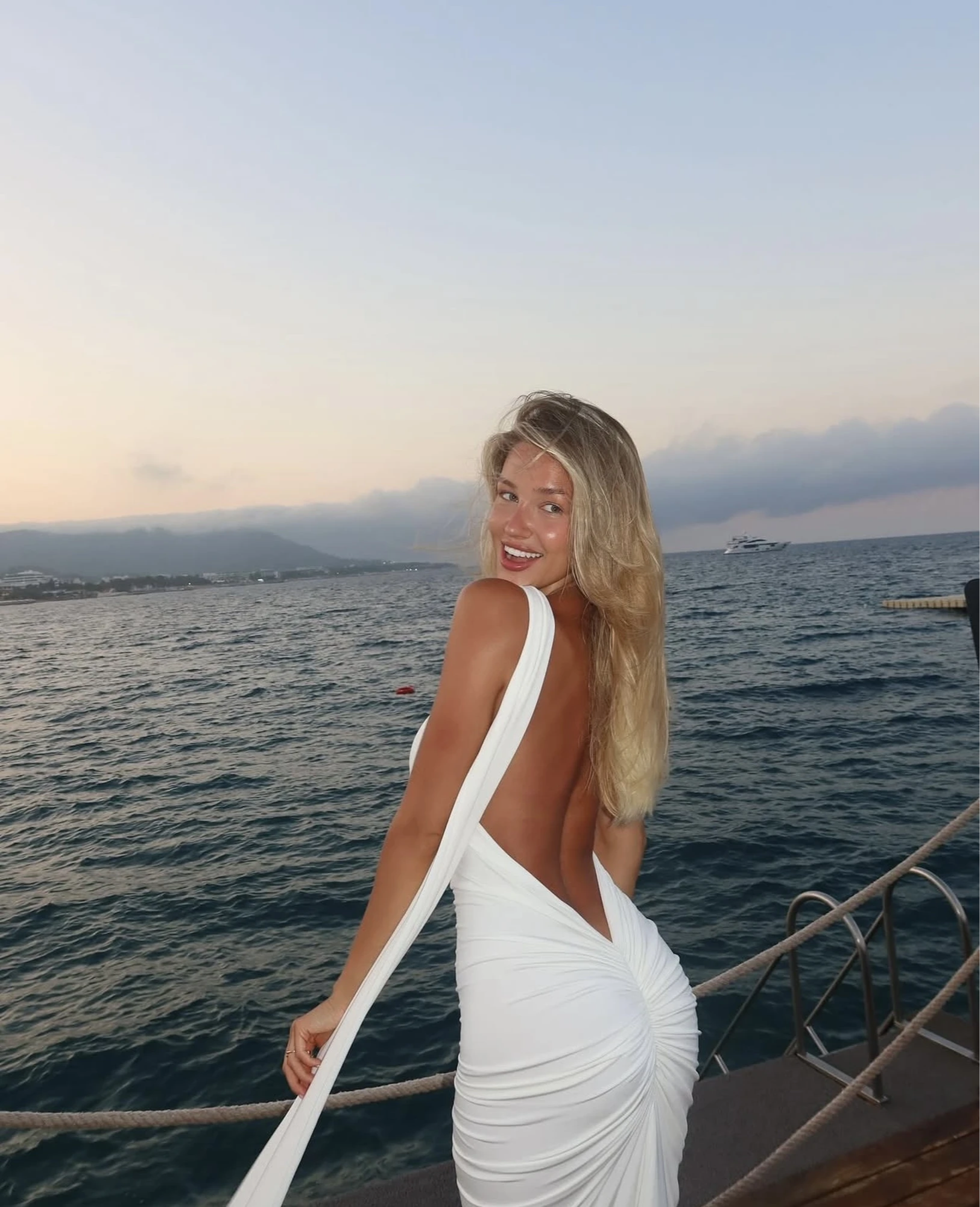 Платье Afina