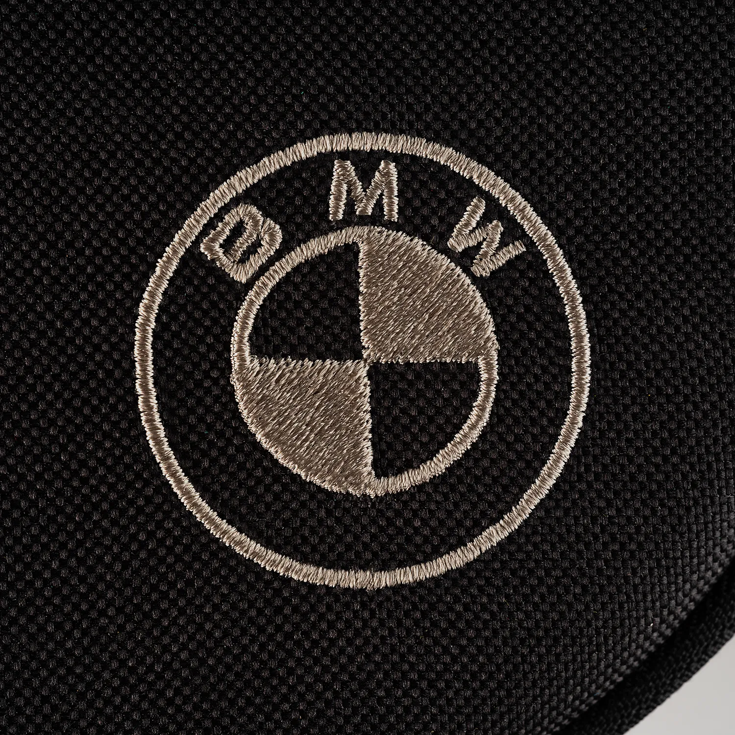 Nuna_MIXXnext_Carrycot_BMW_Element_Logo_2_GL_2400.webp