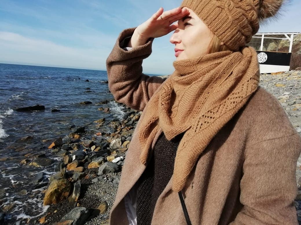 шапка и бактус из пуха верблюжонка