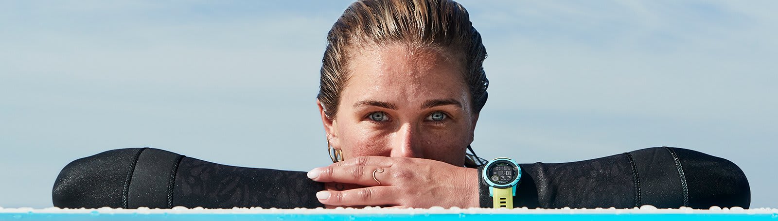 Garmin Instinct 2S Surf Edition Waikiki: умные возможности