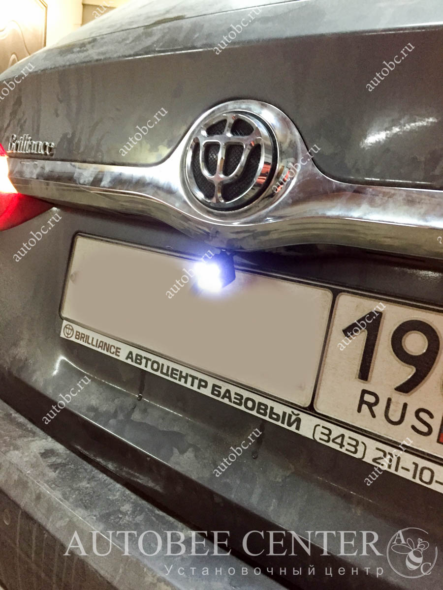 Brilliance V5 (установка камеры заднего вида)