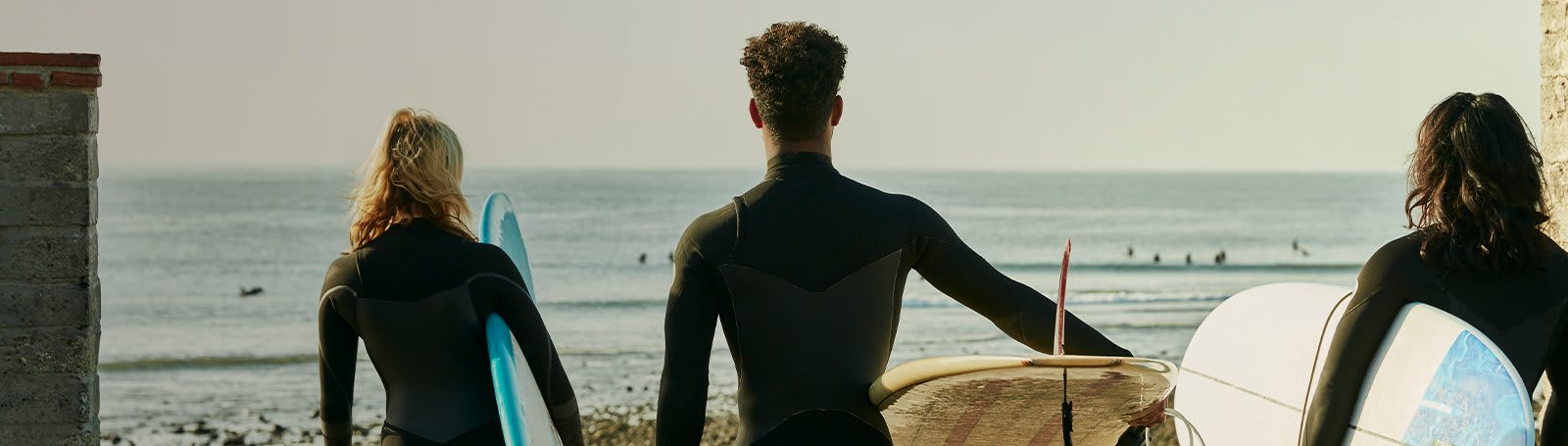 Garmin Instinct 2S Solar Surf Edition Ericeira: умные возможности