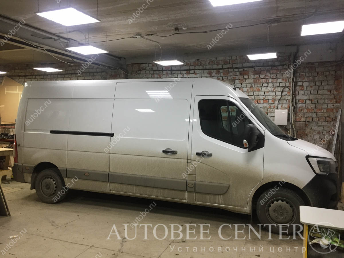 Renault Master L3H2 (обшивка кузова ламинированной фанерой)