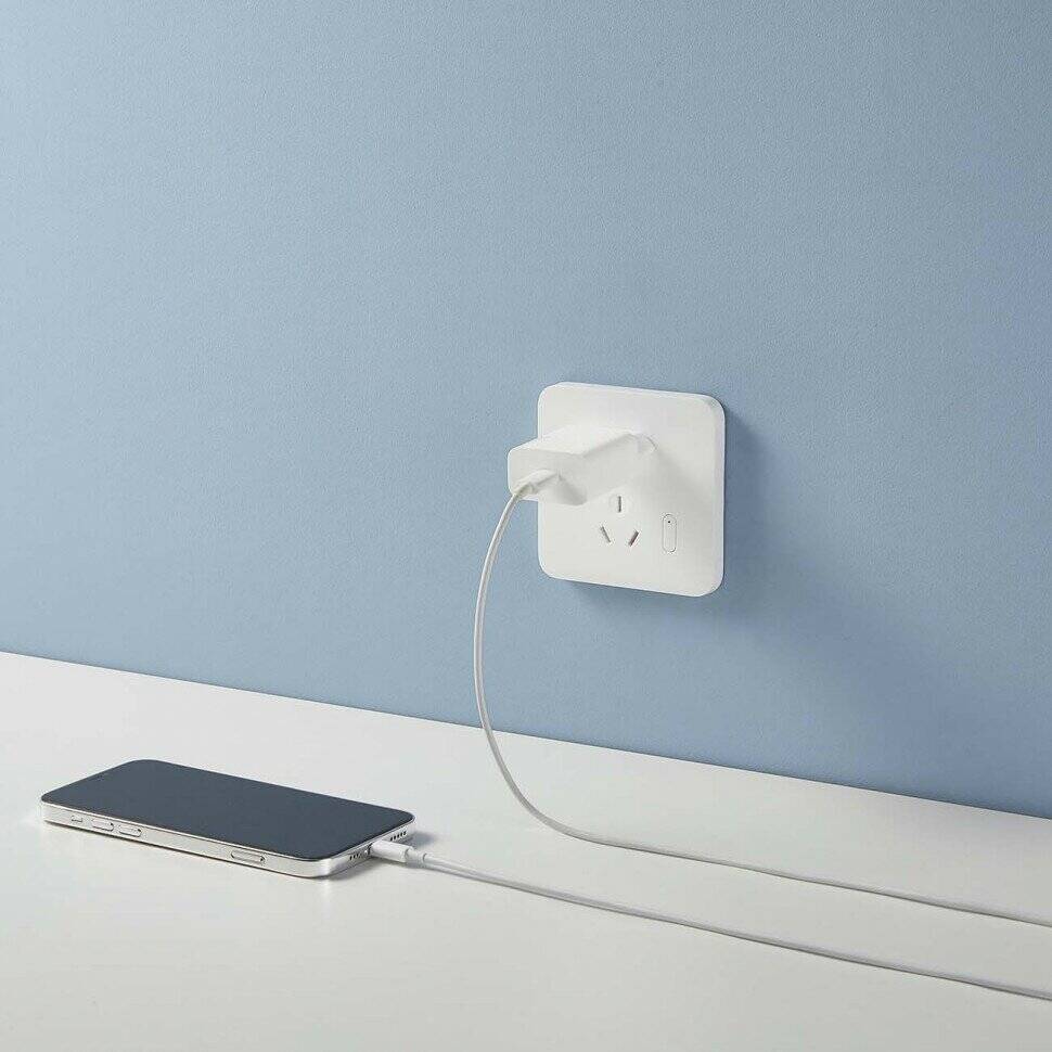 Сетевое зарядное устройство Xiaomi Adaptor 20W Type-C (AD201EU)