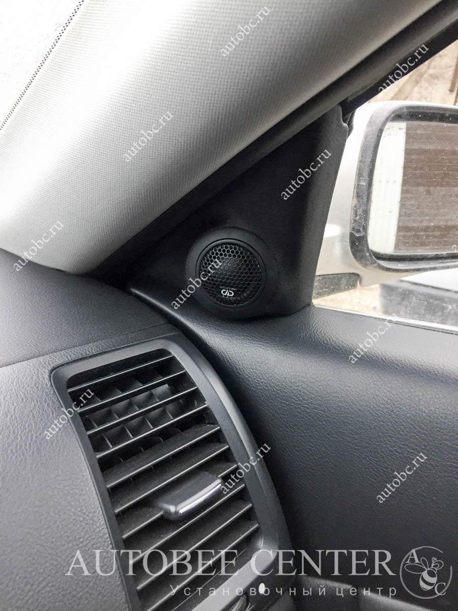 Honda Accord (подиумы под ВЧ)