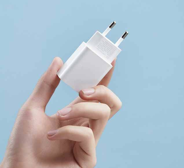 Сетевое зарядное устройство Xiaomi Adaptor 20W Type-C (AD201EU)
