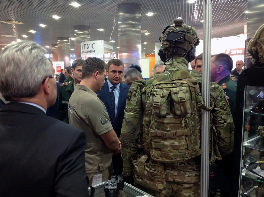 ALLMULTICAM. Фото с руководством МО РФ Interpolitex 2013