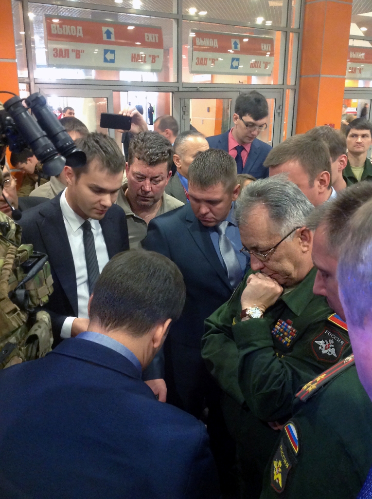 ALLMULTICAM. Фото с руководством МО РФ Interpolitex 2013