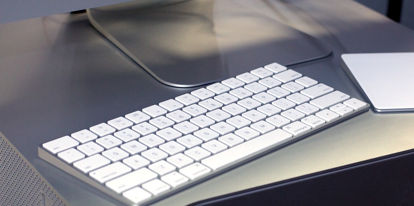 Apple Magic Keyboard 2 MLA22 - Беспроводная клавиатура для Apple с Русской раскладкой