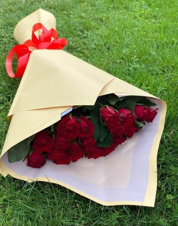 розы с доставкой Алматы.jpg