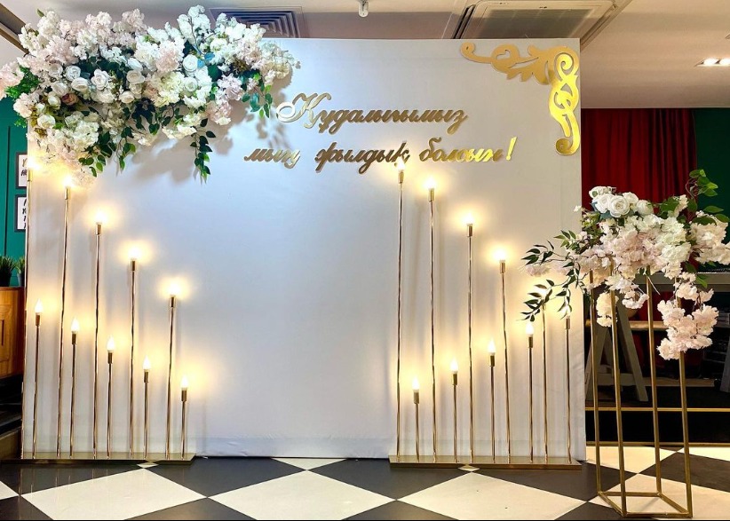 пресс стена Алматы 16.jpg