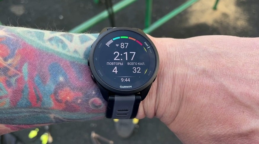 Garmin-Forerunner-165-Obzor-93.jpg