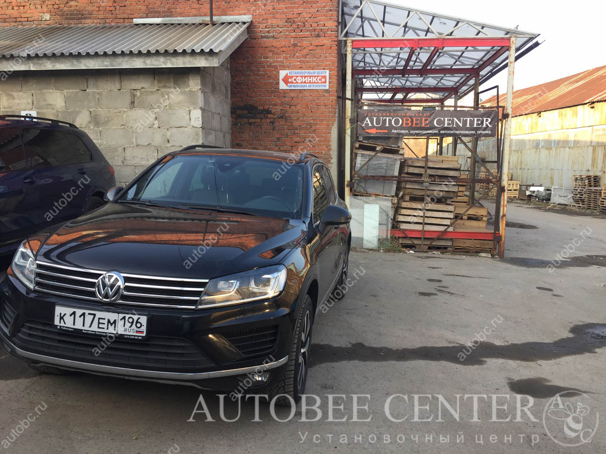 VW Touareg NF (разнесенный радар детектор с видеорегистратором)