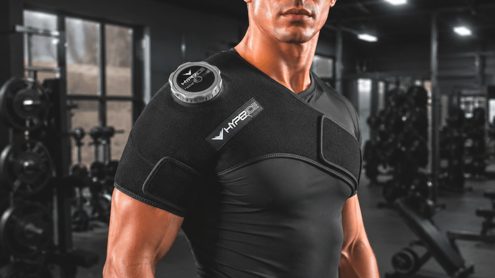Спортсмен в бандаже Hyperice