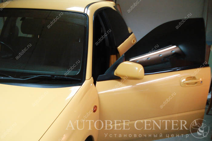 ton_subaru_impreza_003.jpg