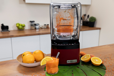 Сок в блендере Blendtec Professional Блендер для детского питания