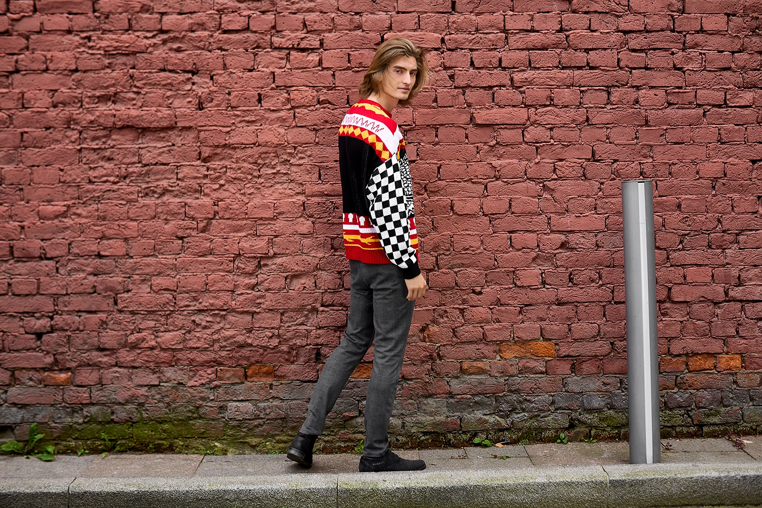 3 3.webp