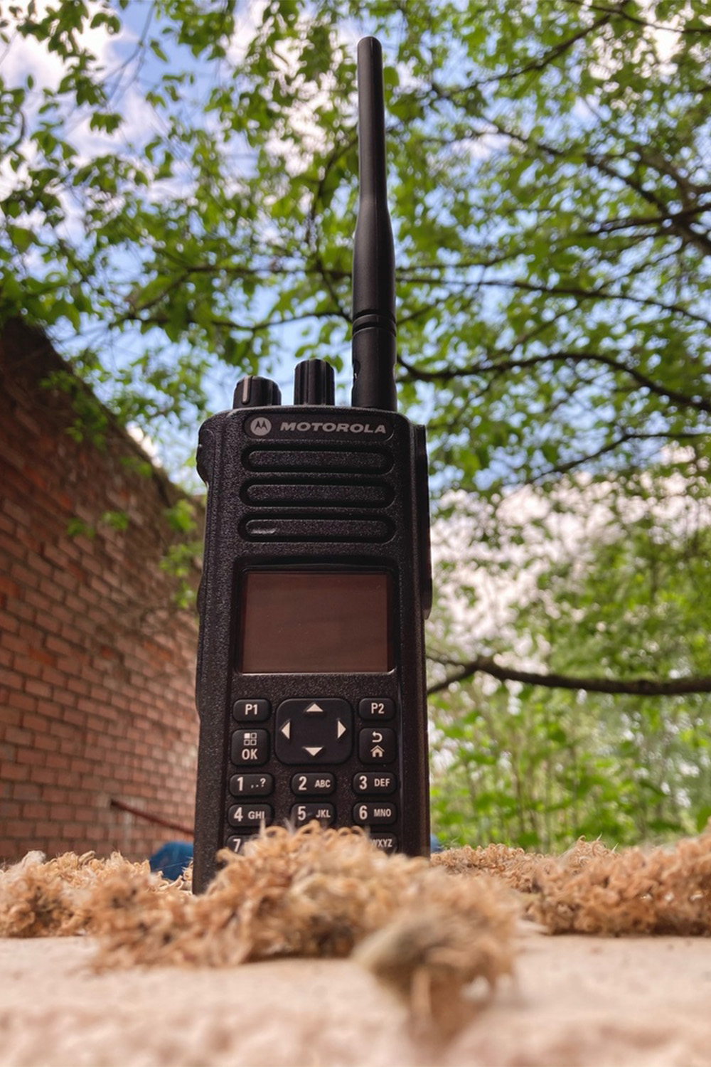 MOTOROLA  ПОРТАТИВНАЯ РАДИОСТАНЦИЯ