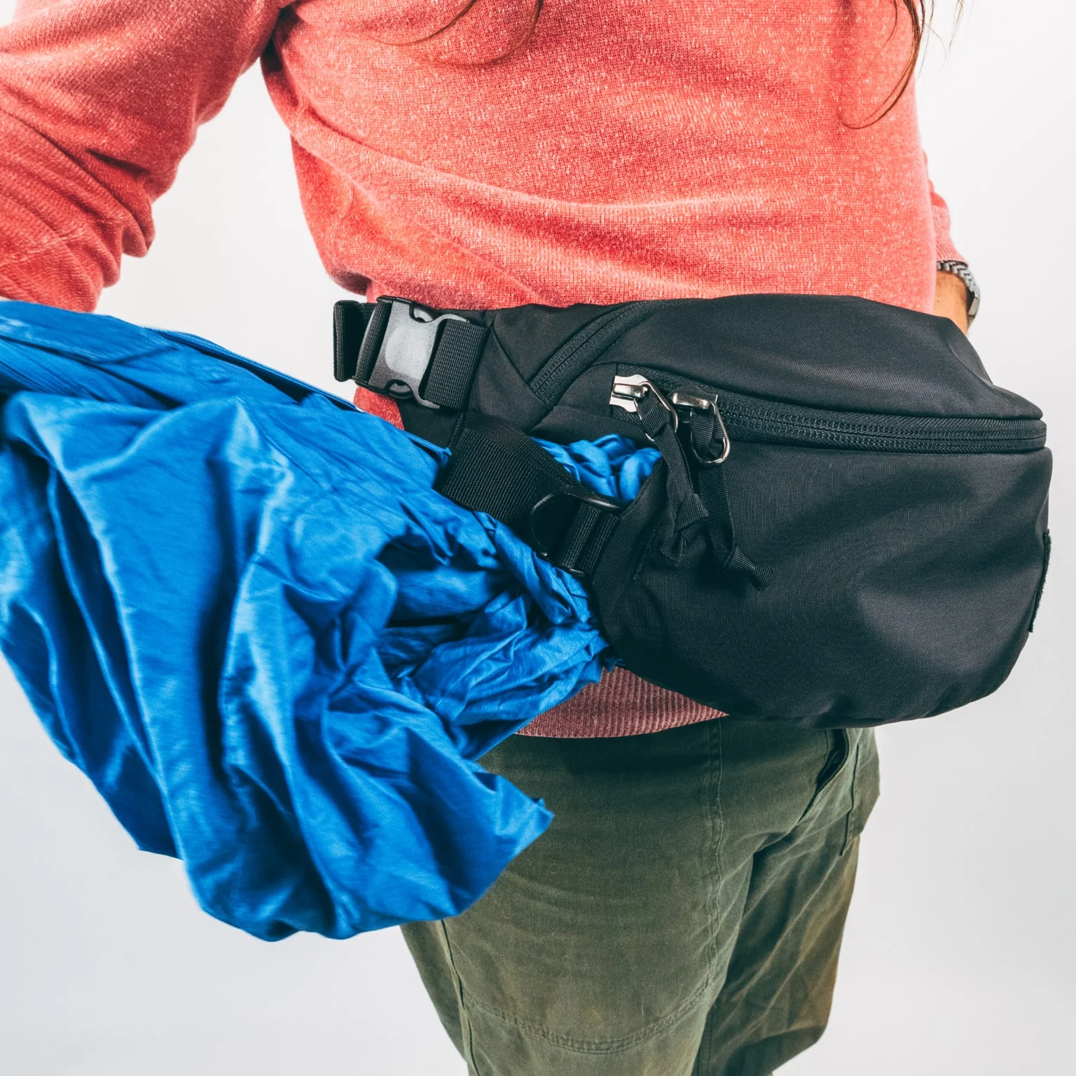 MOUNTAIN-HIP-PACK-3.5L-MHP3.5-BLACK-STUFF-POCKET-2-min_5000x MOUNTAIN-HIP-PACK-3.5L-MHP3.5-BLACK-STUFF-POCKET-2-min_5000x.webp