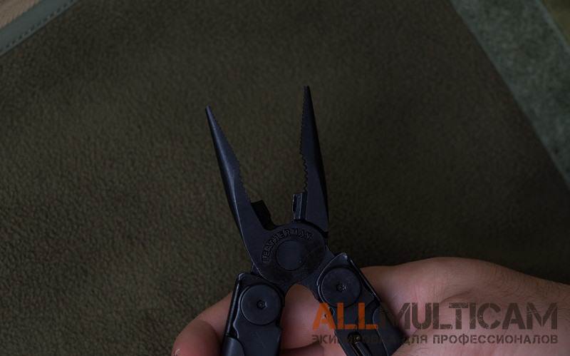 Мультитул Leatherman Wave