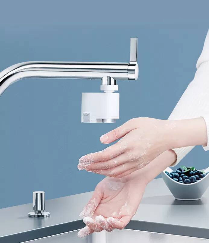Насадка аэратор на крана Xiaomi Xiaoda Smartda Induction Home Water Sensor (HD-ZNJSQ-02)