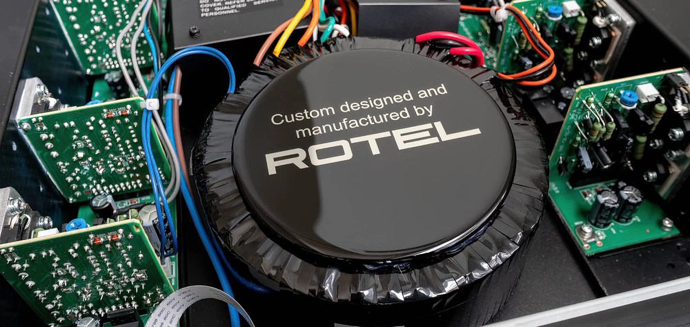 rtl c8 01 Усилитель мощности многоканальный Rotel C8