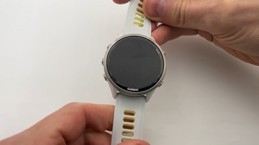 Garmin-Forerunner-970-Obzor-5.jpg