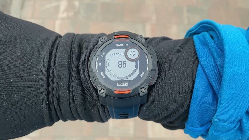 Garmin-Instinct-Amoled-Solar-obzor-23.jpg